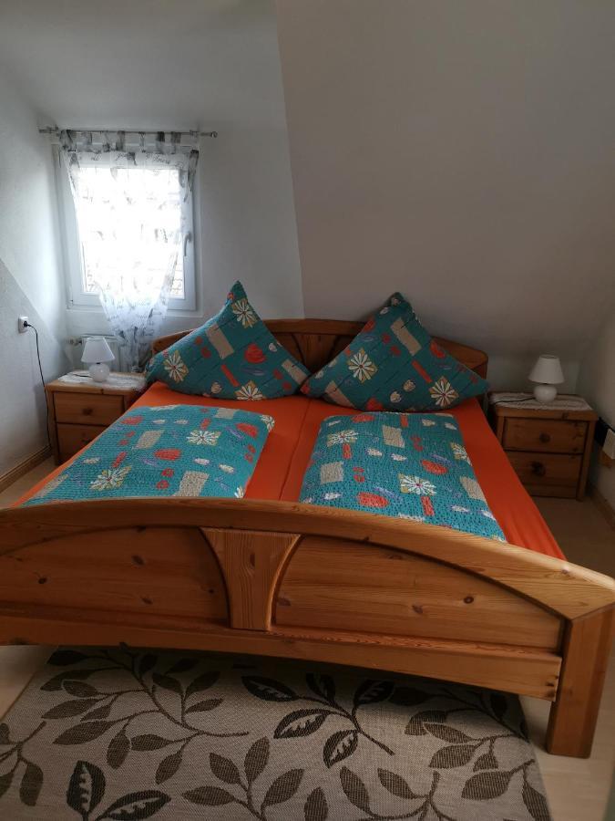 Ferienwohnung Lisa Bremm Zimmer foto